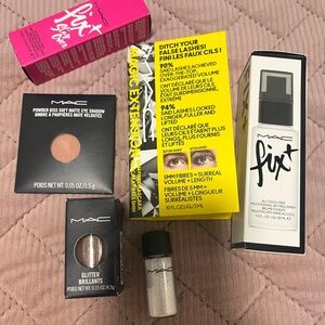 MAC makeup bundle